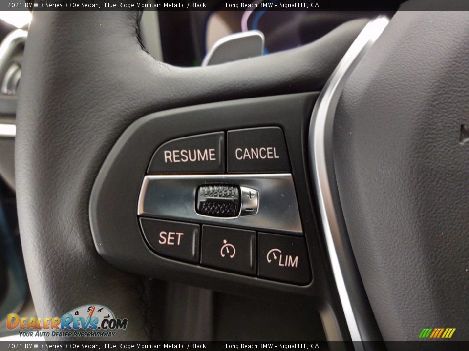 2021 BMW 3 Series 330e Sedan Steering Wheel Photo #15