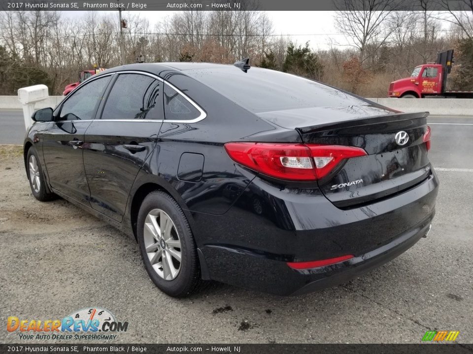 2017 Hyundai Sonata SE Phantom Black / Beige Photo #5