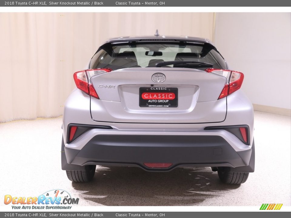 2018 Toyota C-HR XLE Silver Knockout Metallic / Black Photo #16