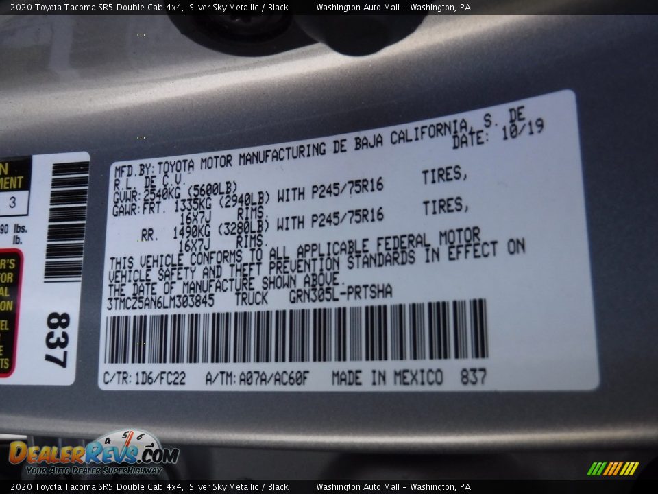 2020 Toyota Tacoma SR5 Double Cab 4x4 Silver Sky Metallic / Black Photo #27