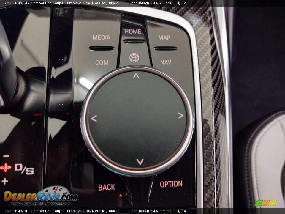 Controls of 2021 BMW M4 Competition Coupe Photo #21