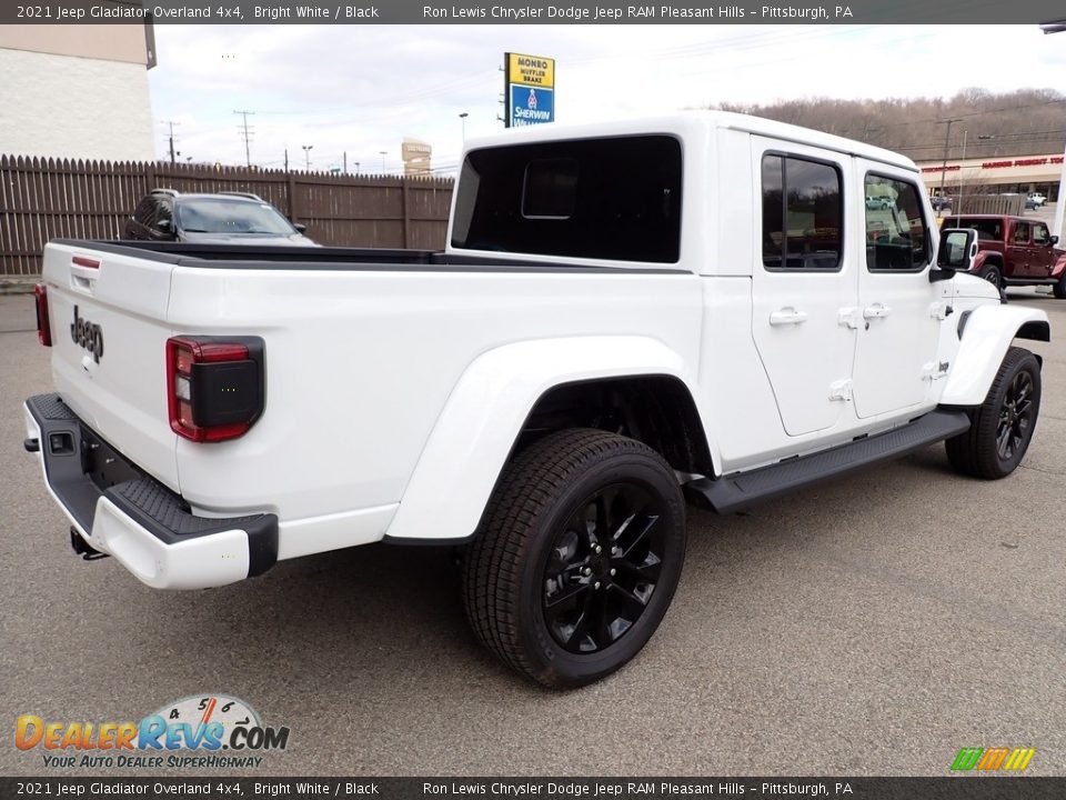 2021 Jeep Gladiator Overland 4x4 Bright White / Black Photo #5