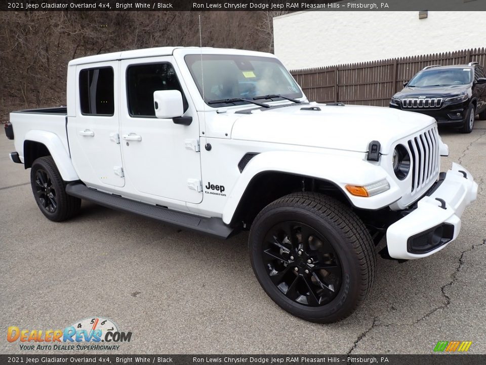 2021 Jeep Gladiator Overland 4x4 Bright White / Black Photo #7