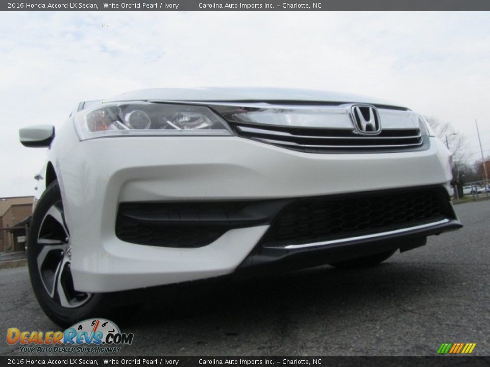 2016 Honda Accord LX Sedan White Orchid Pearl / Ivory Photo #2