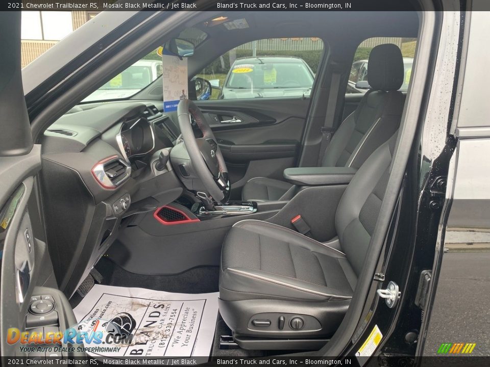 Front Seat of 2021 Chevrolet Trailblazer RS Photo #13