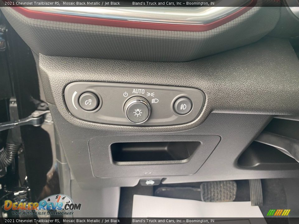 Controls of 2021 Chevrolet Trailblazer RS Photo #22