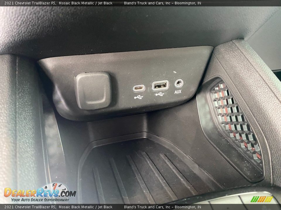 2021 Chevrolet TrailBlazer RS Mosaic Black Metallic / Jet Black Photo #32