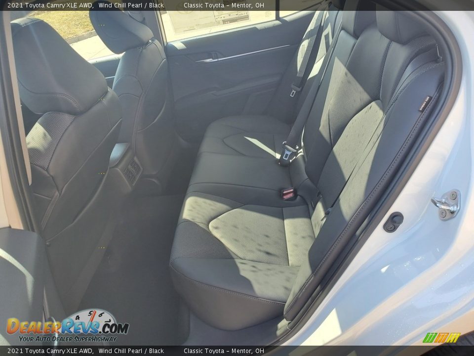 2021 Toyota Camry XLE AWD Wind Chill Pearl / Black Photo #3