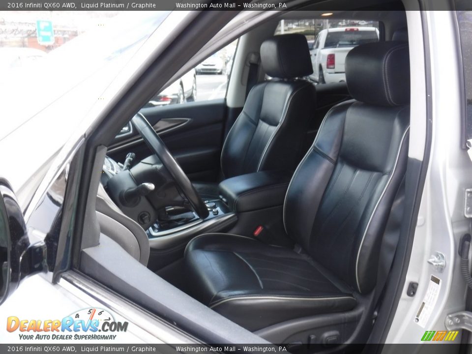 Front Seat of 2016 Infiniti QX60 AWD Photo #15