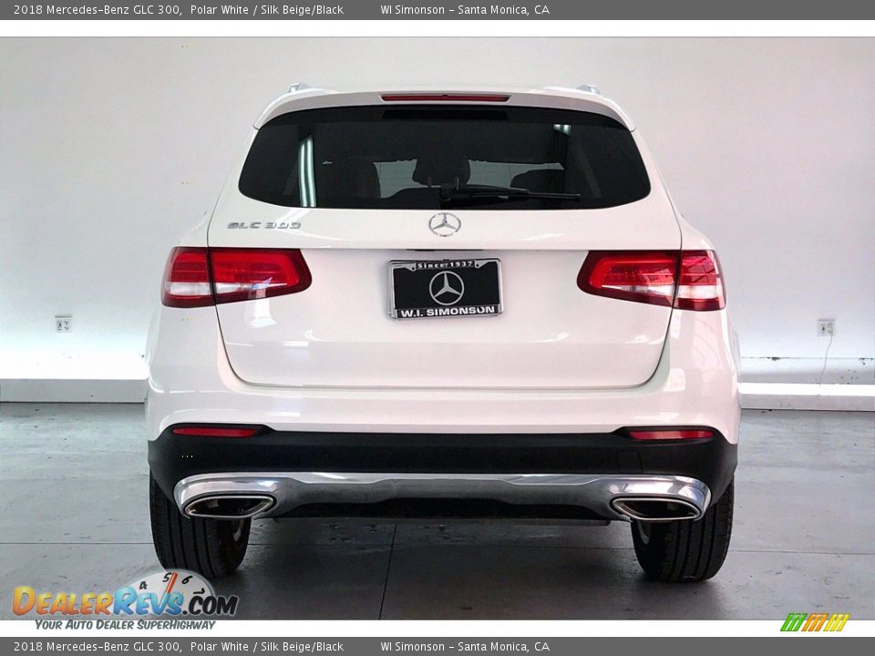 2018 Mercedes-Benz GLC 300 Polar White / Silk Beige/Black Photo #3