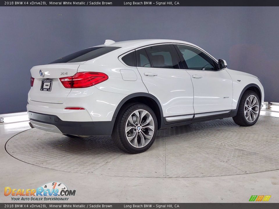 2018 BMW X4 xDrive28i Mineral White Metallic / Saddle Brown Photo #5