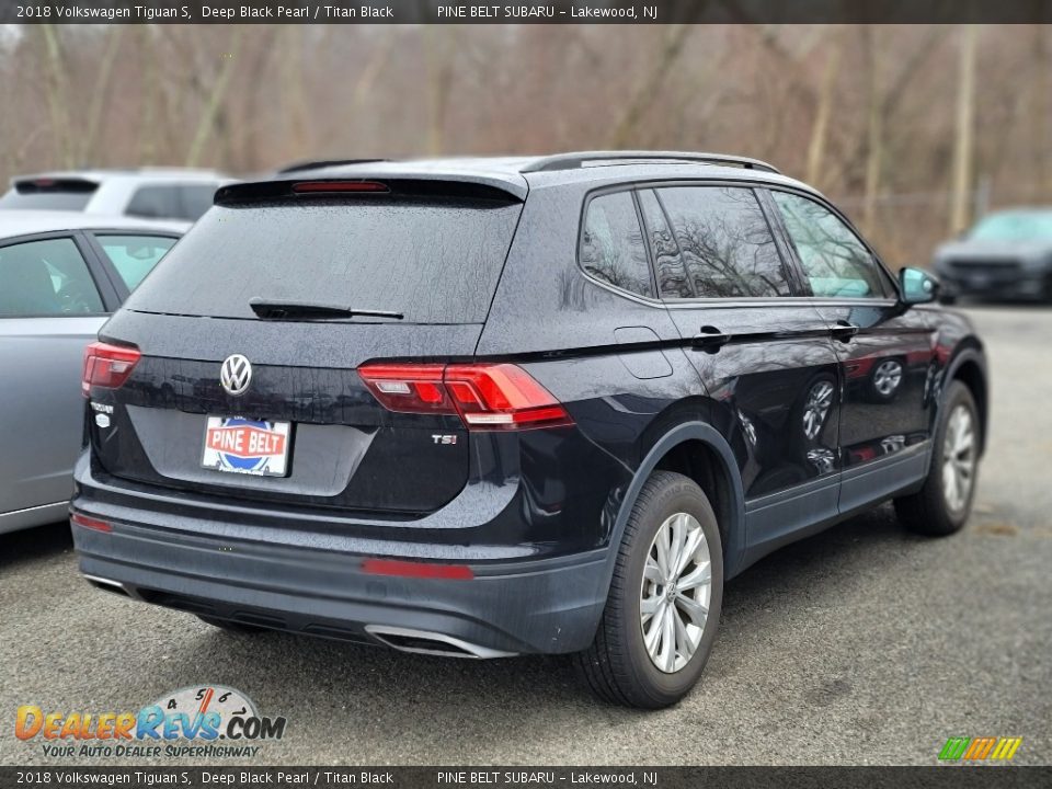 2018 Volkswagen Tiguan S Deep Black Pearl / Titan Black Photo #4