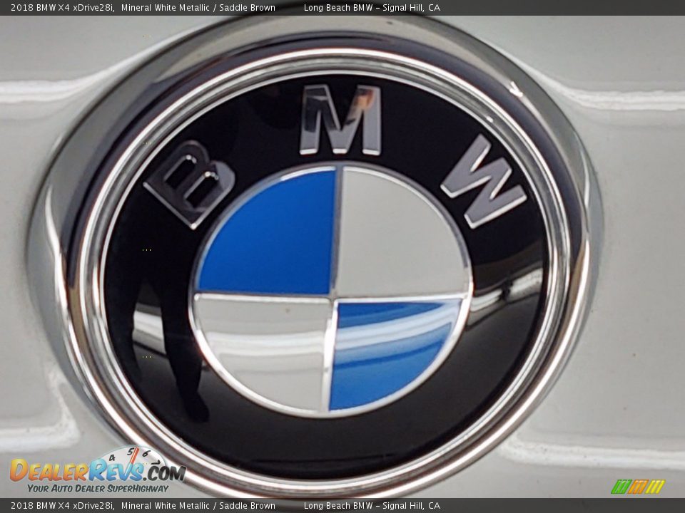 2018 BMW X4 xDrive28i Mineral White Metallic / Saddle Brown Photo #10