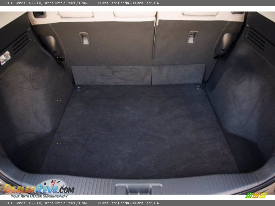 2018 Honda HR-V EX White Orchid Pearl / Gray Photo #19