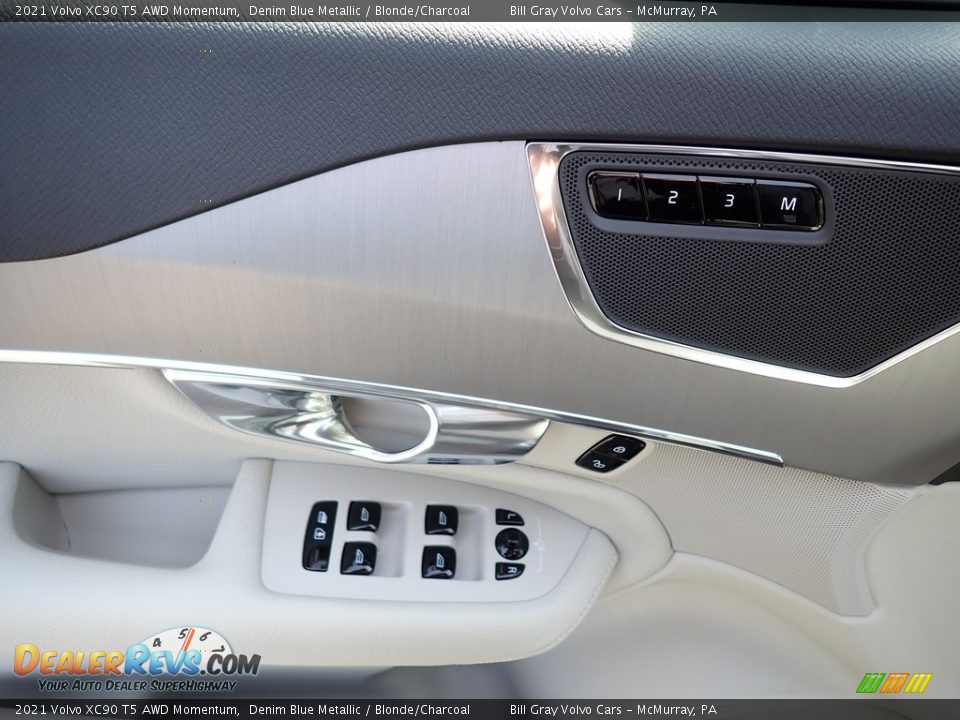 2021 Volvo XC90 T5 AWD Momentum Denim Blue Metallic / Blonde/Charcoal Photo #10