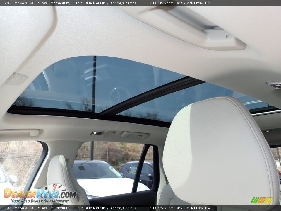 2021 Volvo XC90 T5 AWD Momentum Denim Blue Metallic / Blonde/Charcoal Photo #12