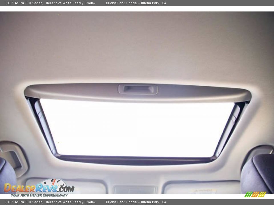 2017 Acura TLX Sedan Bellanova White Pearl / Ebony Photo #21