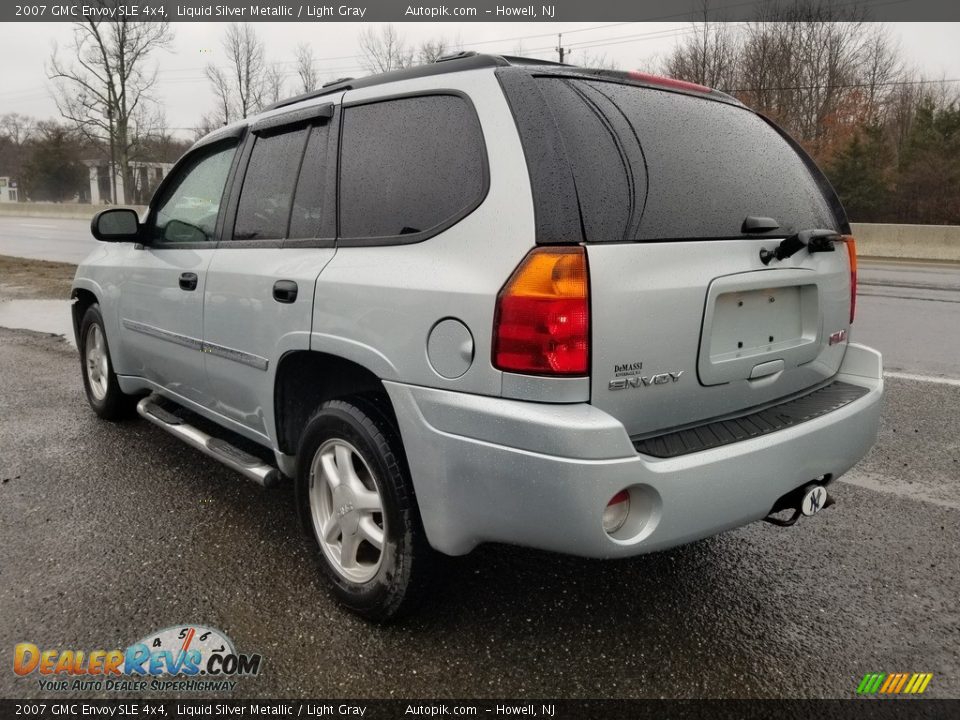 2007 GMC Envoy SLE 4x4 Liquid Silver Metallic / Light Gray Photo #5