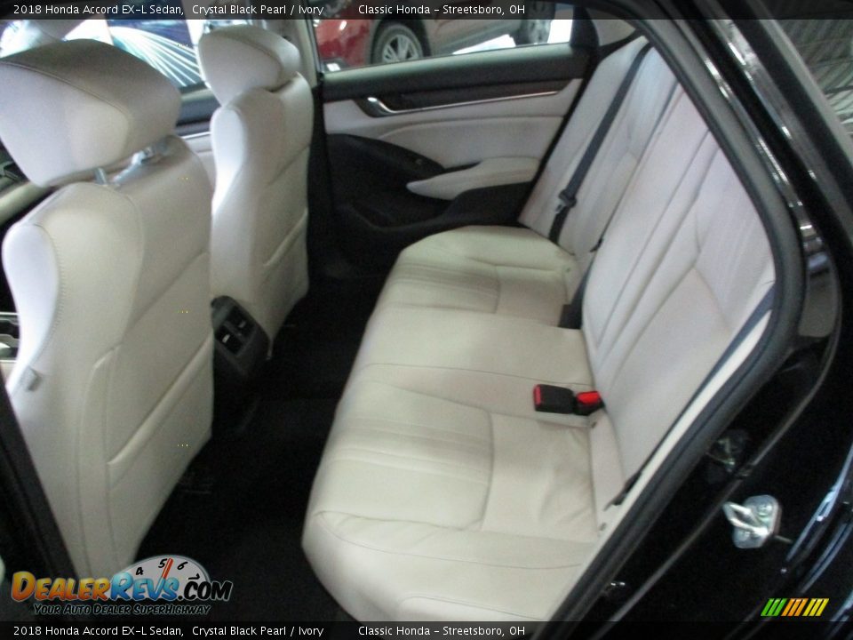 2018 Honda Accord EX-L Sedan Crystal Black Pearl / Ivory Photo #25