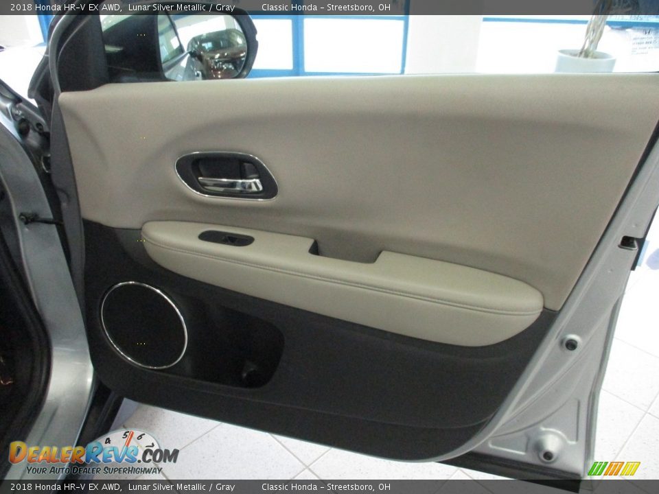 2018 Honda HR-V EX AWD Lunar Silver Metallic / Gray Photo #14