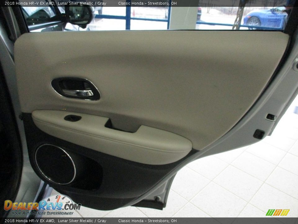 2018 Honda HR-V EX AWD Lunar Silver Metallic / Gray Photo #18