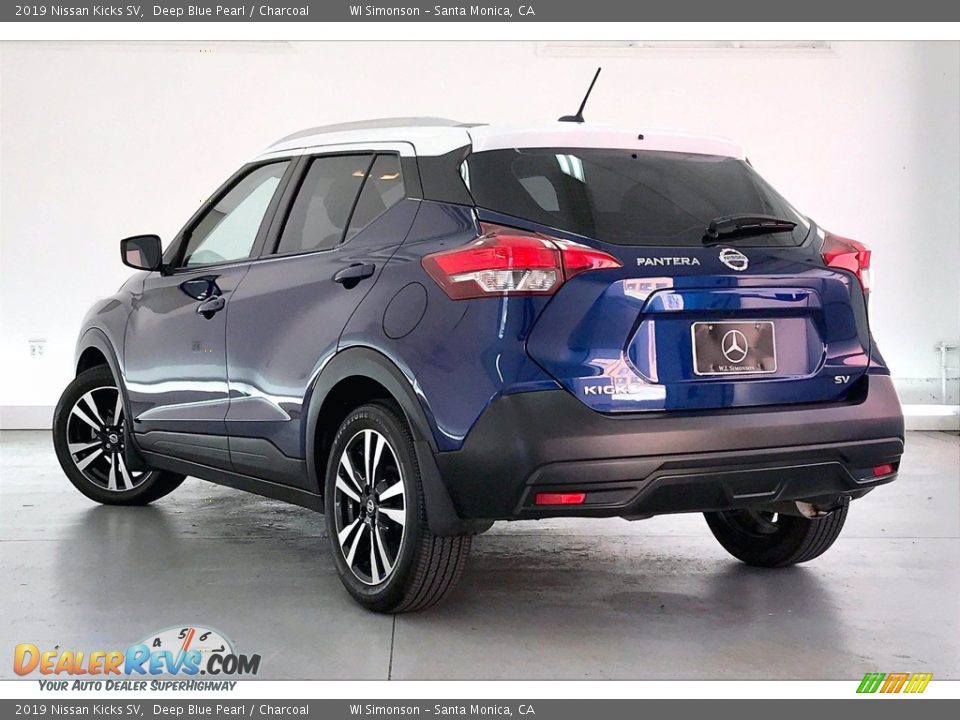 2019 Nissan Kicks SV Deep Blue Pearl / Charcoal Photo #10