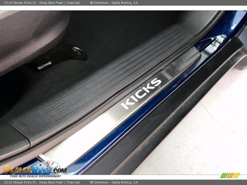 2019 Nissan Kicks SV Deep Blue Pearl / Charcoal Photo #25
