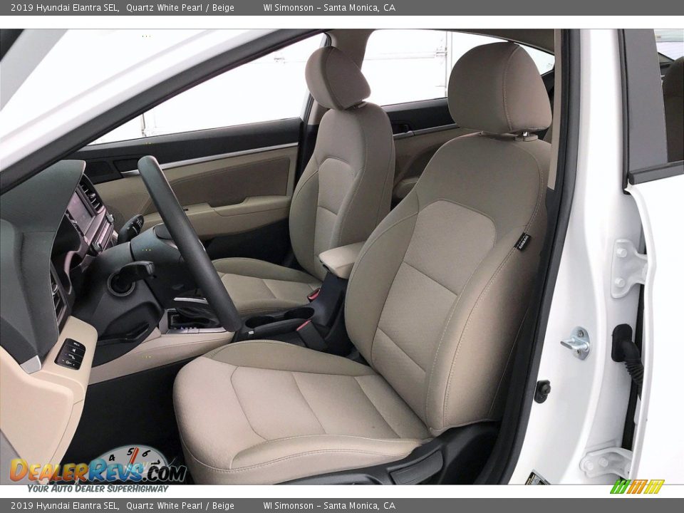 2019 Hyundai Elantra SEL Quartz White Pearl / Beige Photo #17