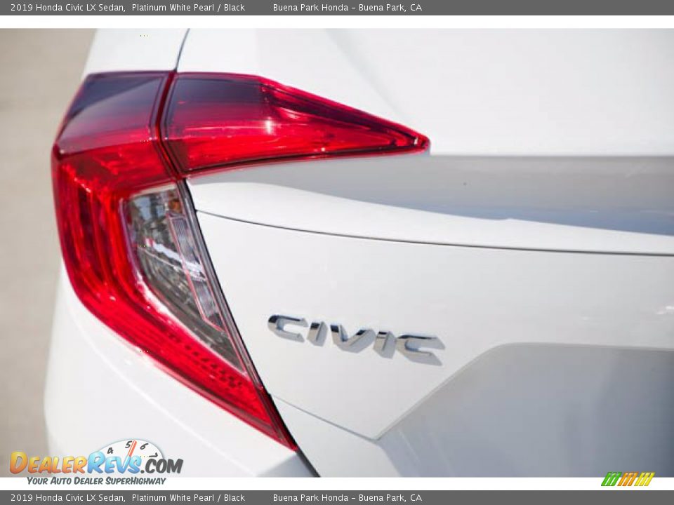 2019 Honda Civic LX Sedan Platinum White Pearl / Black Photo #12