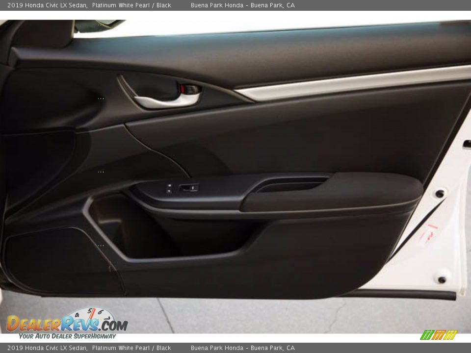 2019 Honda Civic LX Sedan Platinum White Pearl / Black Photo #33