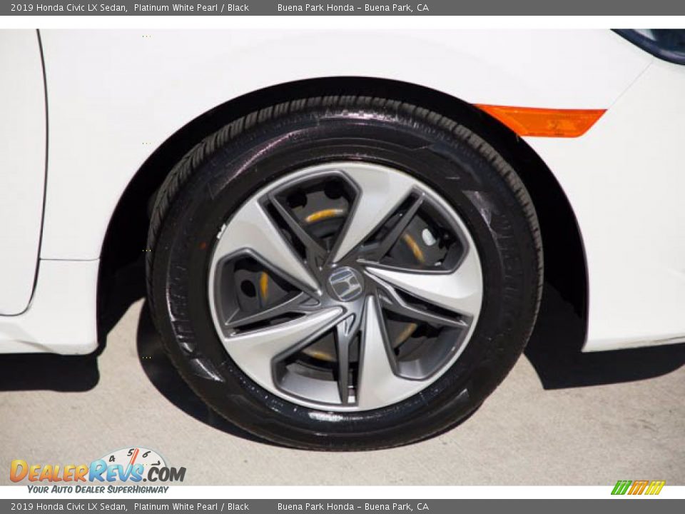 2019 Honda Civic LX Sedan Platinum White Pearl / Black Photo #36