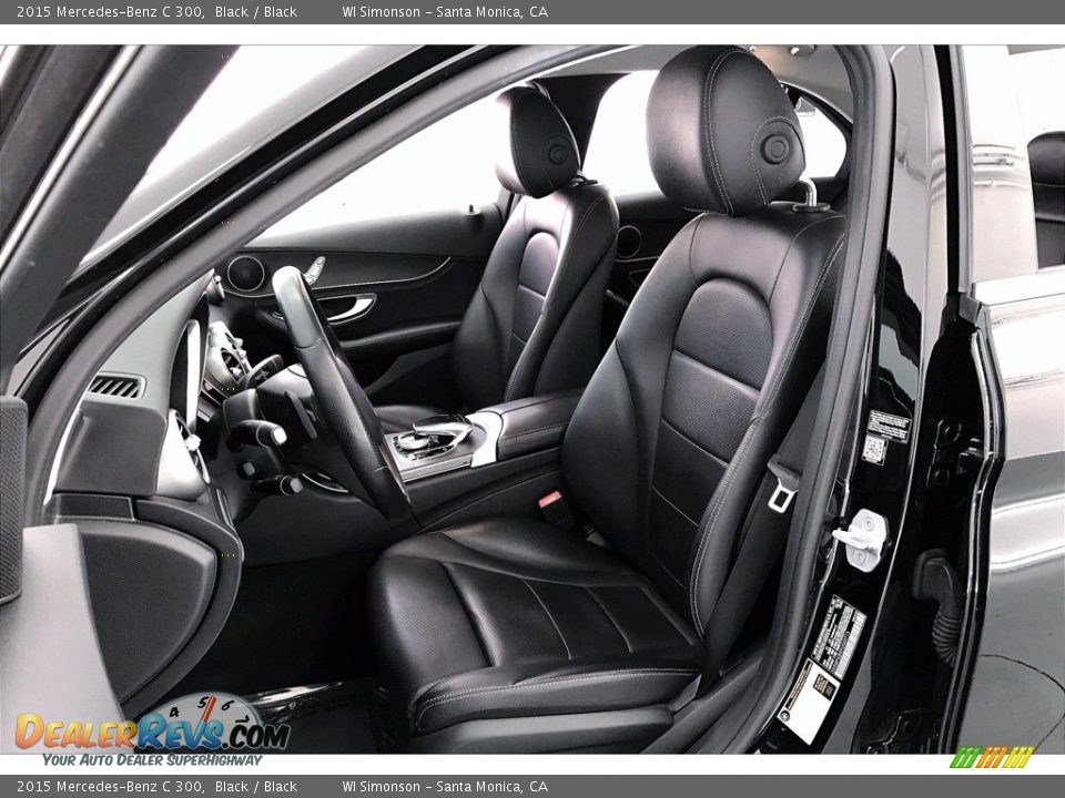 Front Seat of 2015 Mercedes-Benz C 300 Photo #18