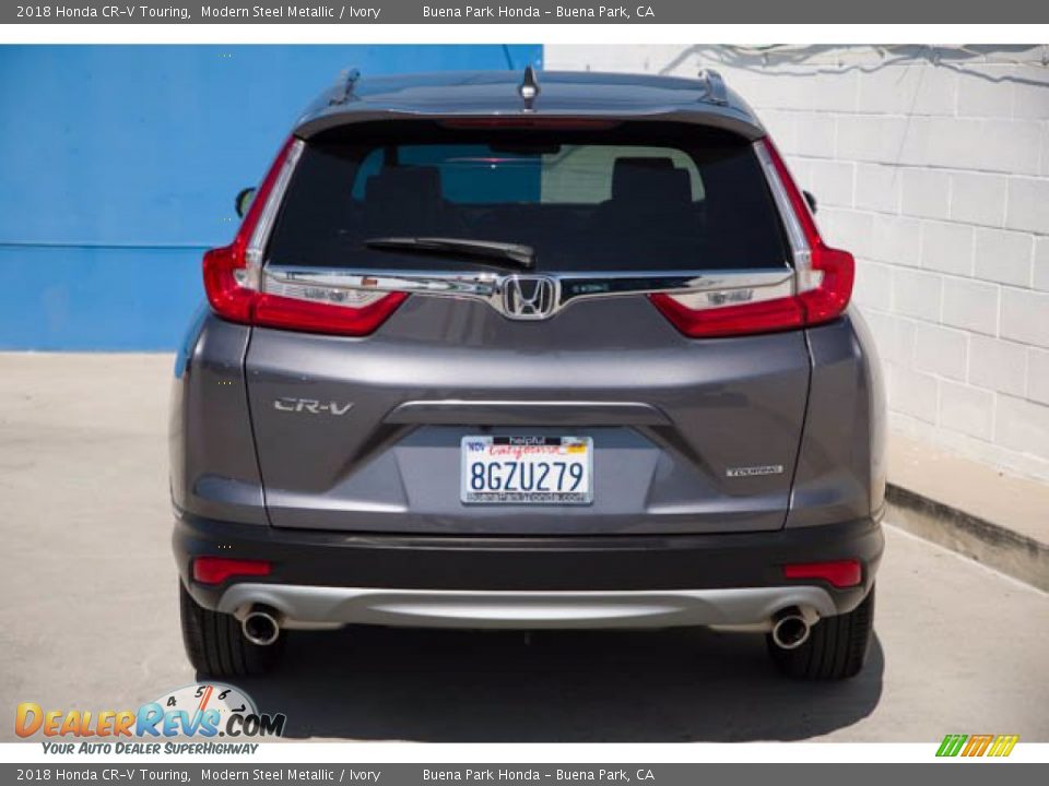 2018 Honda CR-V Touring Modern Steel Metallic / Ivory Photo #9