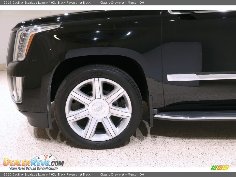 2016 Cadillac Escalade Luxury 4WD Black Raven / Jet Black Photo #35