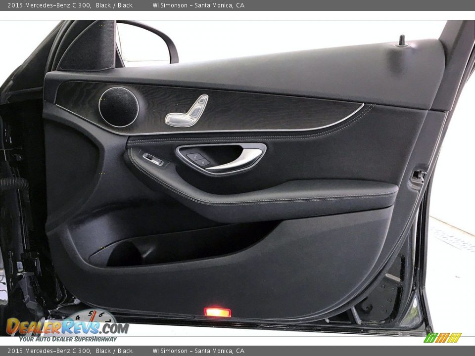 Door Panel of 2015 Mercedes-Benz C 300 Photo #27