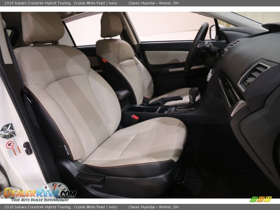 Front Seat of 2016 Subaru Crosstrek Hybrid Touring Photo #23