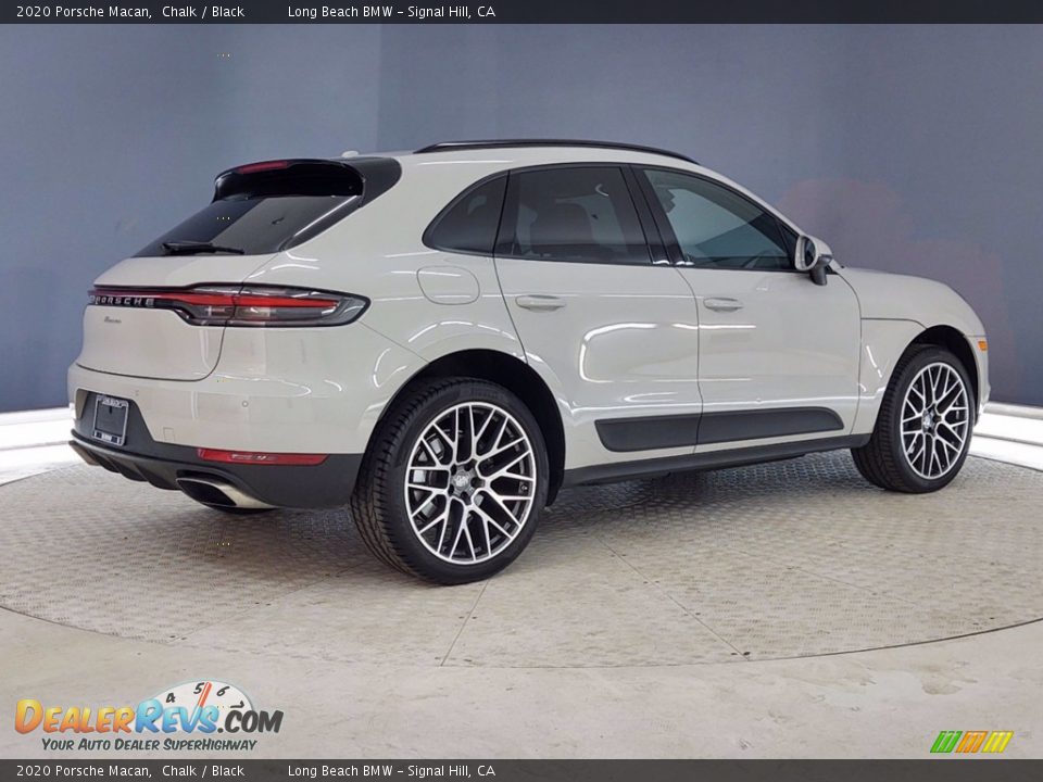 2020 Porsche Macan Chalk / Black Photo #5