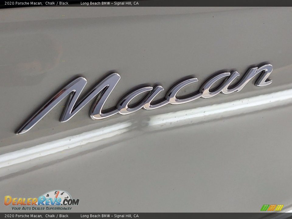 2020 Porsche Macan  Logo Photo #11