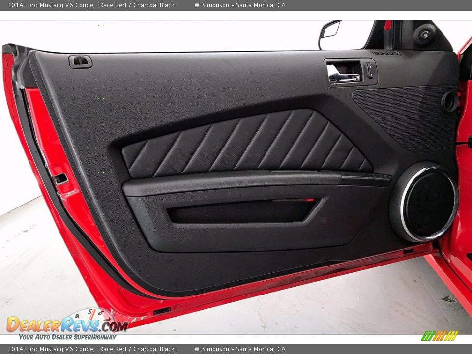Door Panel of 2014 Ford Mustang V6 Coupe Photo #25