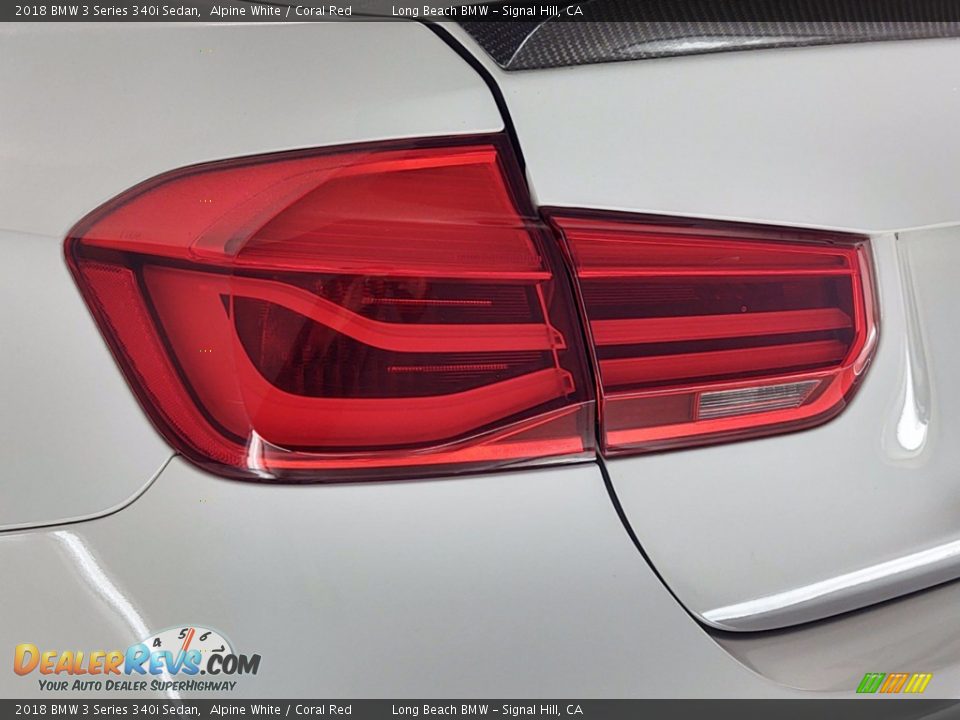 2018 BMW 3 Series 340i Sedan Alpine White / Coral Red Photo #8