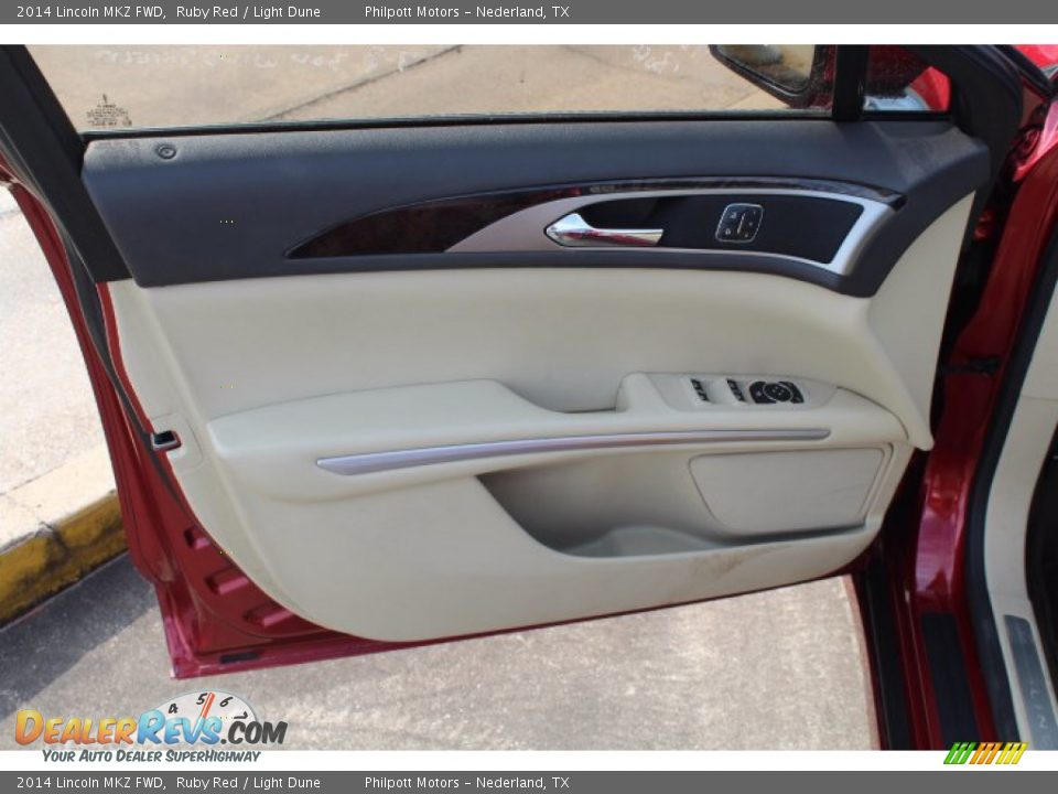 2014 Lincoln MKZ FWD Ruby Red / Light Dune Photo #10
