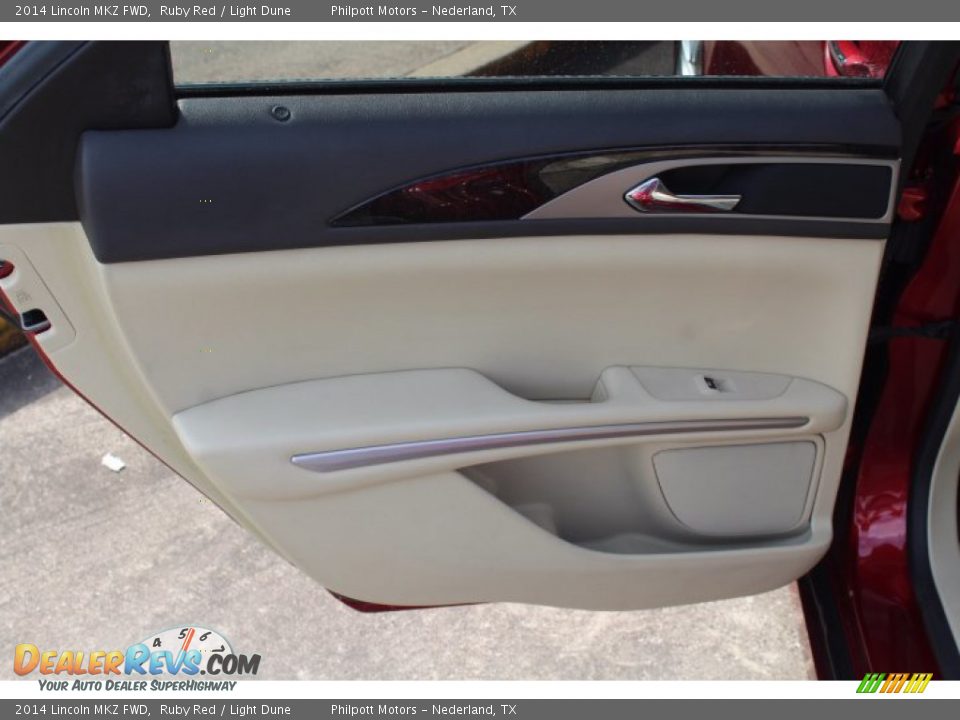 2014 Lincoln MKZ FWD Ruby Red / Light Dune Photo #20