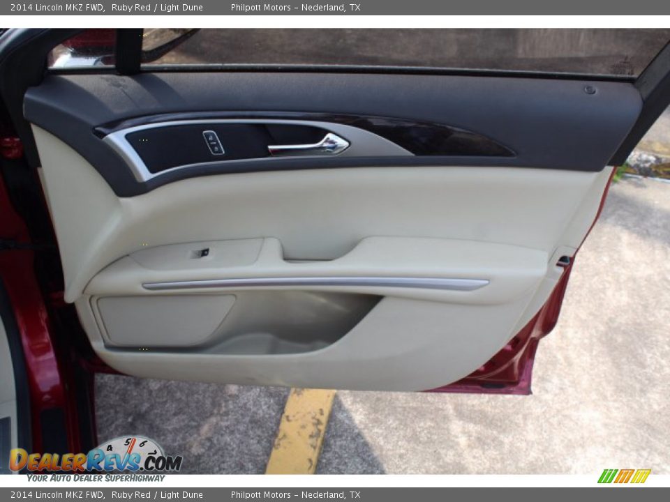 2014 Lincoln MKZ FWD Ruby Red / Light Dune Photo #27