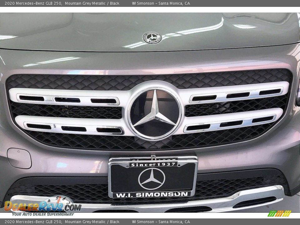 2020 Mercedes-Benz GLB 250 Mountain Grey Metallic / Black Photo #30