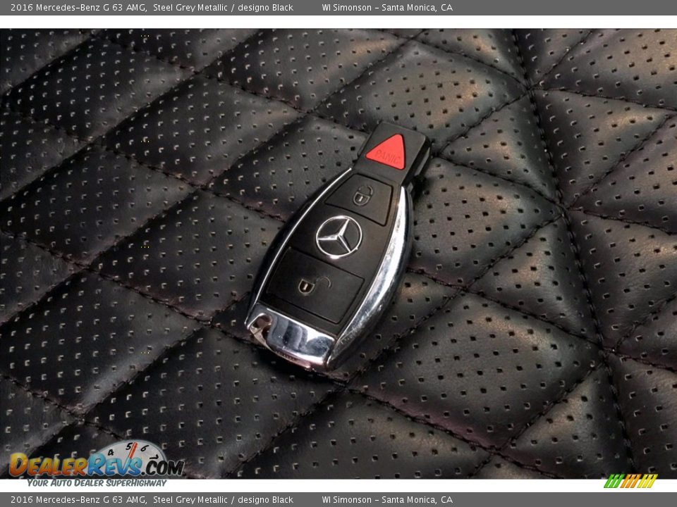 Keys of 2016 Mercedes-Benz G 63 AMG Photo #11