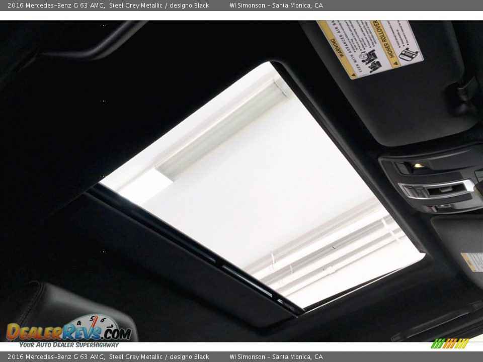 Sunroof of 2016 Mercedes-Benz G 63 AMG Photo #29