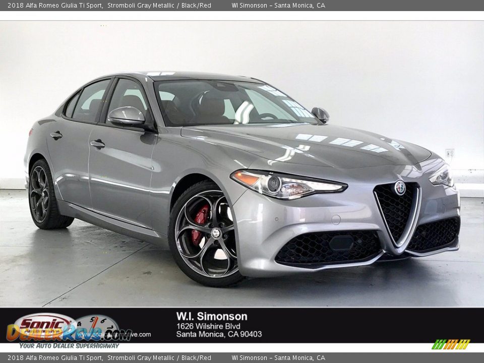 2018 Alfa Romeo Giulia Ti Sport Stromboli Gray Metallic / Black/Red Photo #1