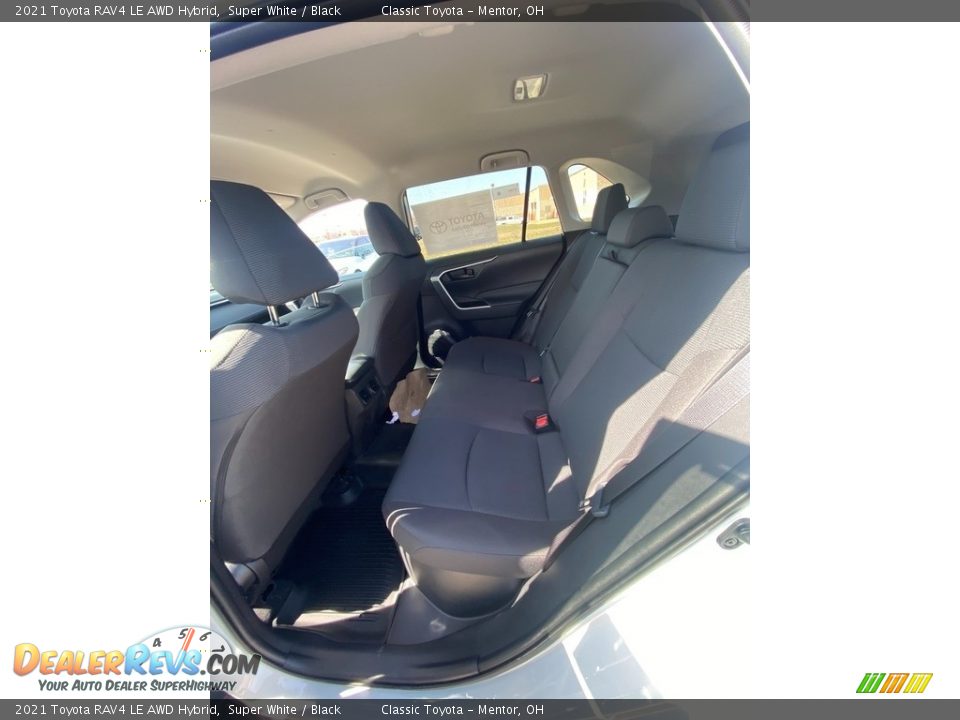 2021 Toyota RAV4 LE AWD Hybrid Super White / Black Photo #3