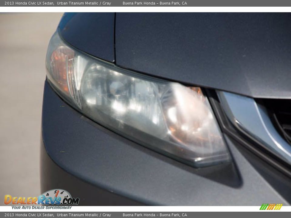 2013 Honda Civic LX Sedan Urban Titanium Metallic / Gray Photo #8