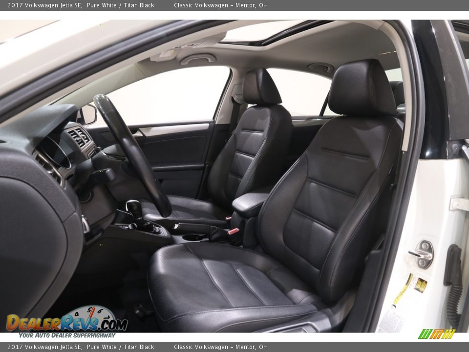 2017 Volkswagen Jetta SE Pure White / Titan Black Photo #5